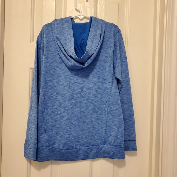 Kids Nike DriFit Hoodie Shirt- size small - Picture 2 of 6